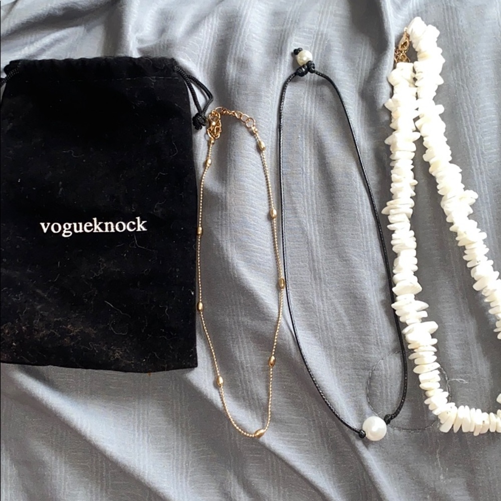 3 necklaces!